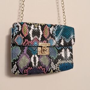 *FREE* with purchase Faux Snakeskin Purse